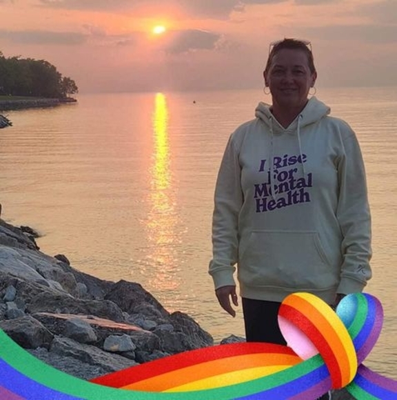 Meet your Posher, Sharon - Picture 1 of 1